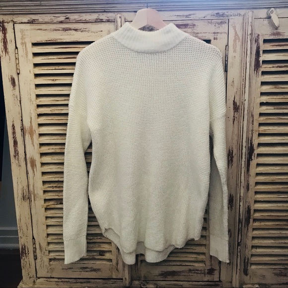American Eagle Outfitters Sweaters - AE Mock Neck Pullover Sweater American Eagle Outfitters Sweaters - AE Mock Neck Pullover Sweater